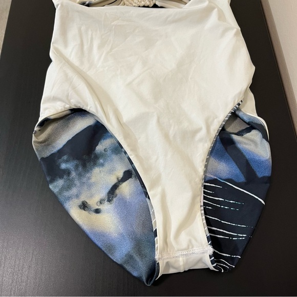 NWT Entreaguas Artisan Macrame Back Swimsuit - Picture 11 of 16